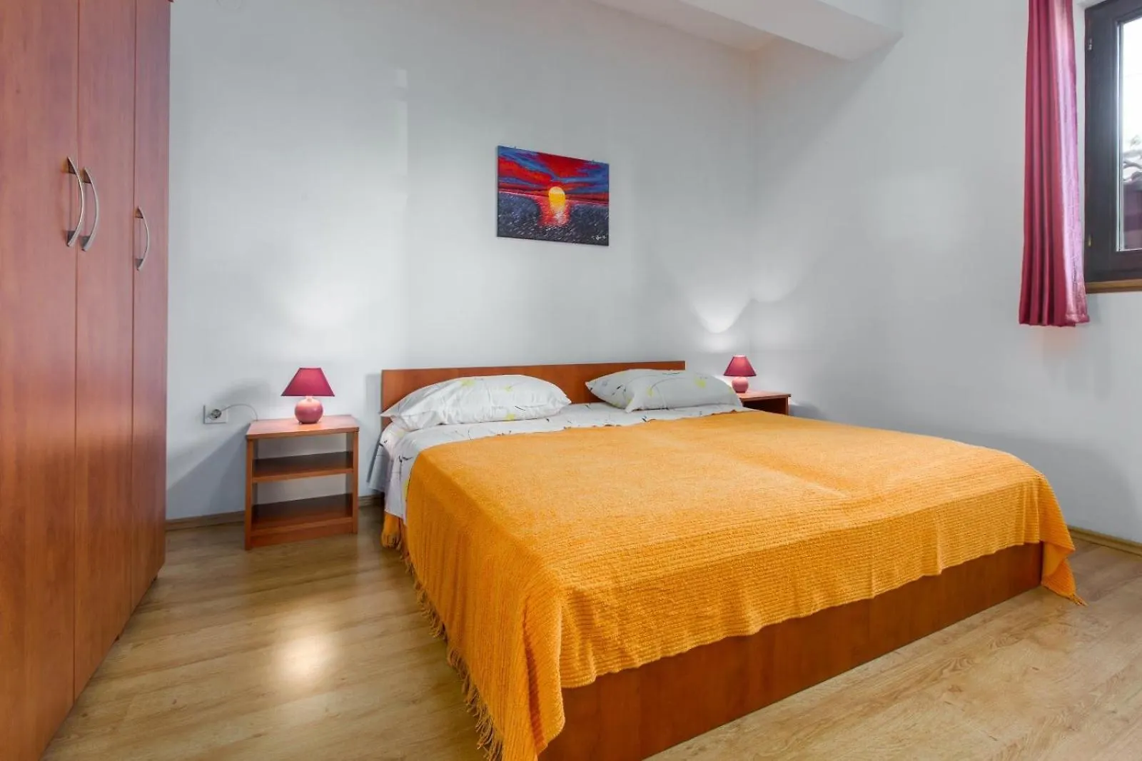 Apartment Damjan Kastelir 0*,  Croatia